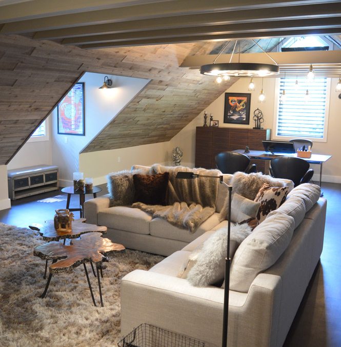 Cozy Loft Guest House and Home Office
